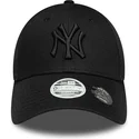 shapka-izvita-cherna-adjustable-strap-con-logo-para-mujer-9forty-bow-back-na-new-york-yankees-mlb-ot-new-era