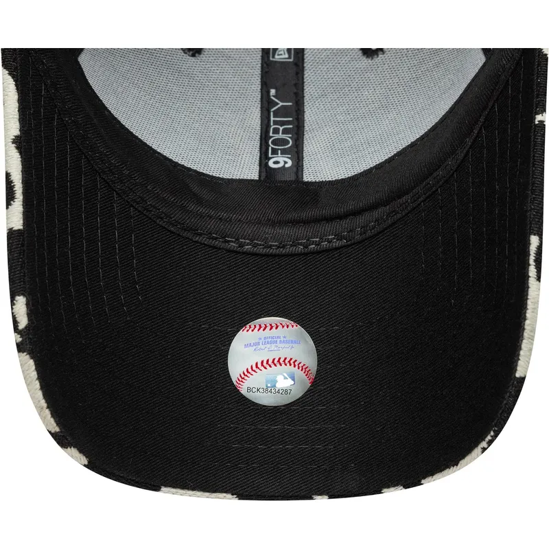 casquette-courbee-noire-et-blanche-ajustable-pour-femme-9forty-cow-midi-new-york-yankees-mlb-new-era