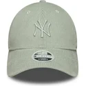 new-era-izvita-kozirka-damsko-zeleno-logo-9forty-m-crown-pastel-cord-new-york-yankees-mlb-svetlozelena-reguliruema-shapka