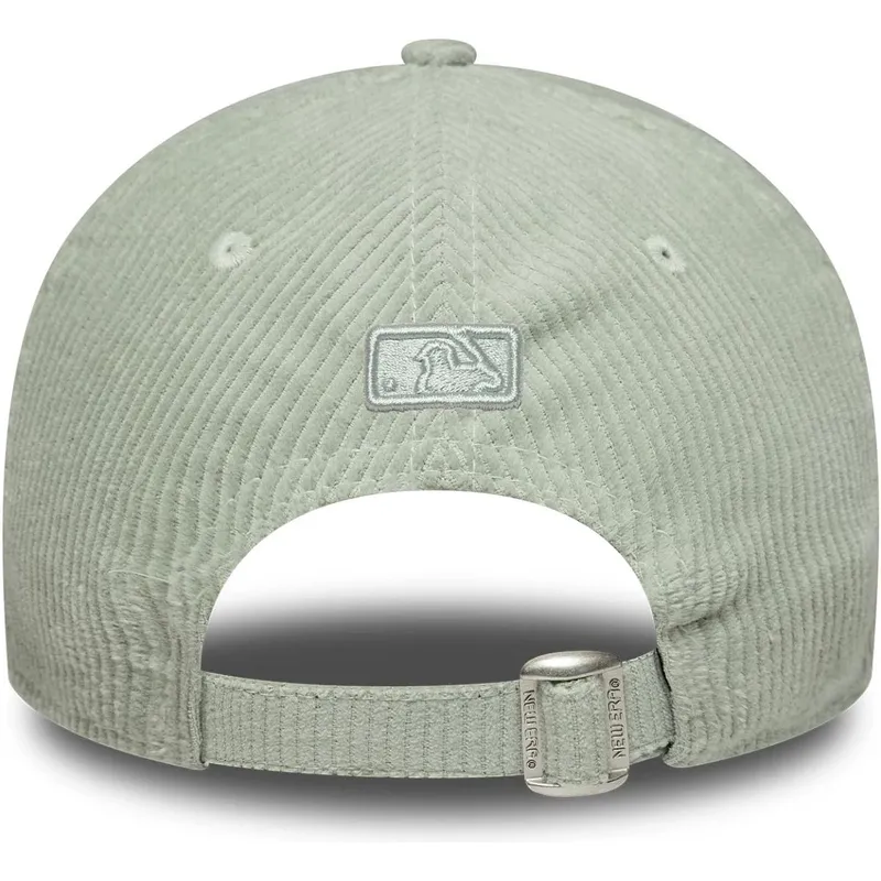 shapka-izvita-zelena-reguliruema-9forty-m-crown-pastel-cord-na-new-york-yankees-mlb-ot-new-era