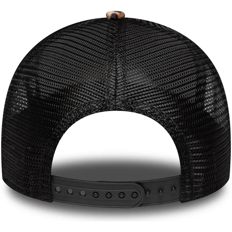 trucker-9forty-a-frame-m-crown-new-era