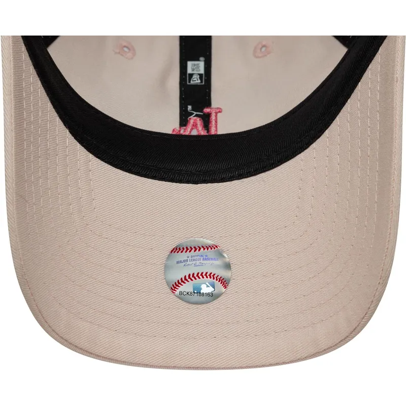 shapka-izvita-roza-reguliruema-9twenty-washed-mini-na-los-angeles-dodgers-mlb-ot-new-era