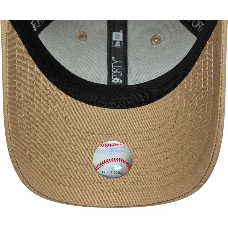 shapka-izvita-kafyav-reguliruem-za-deca-9forty-animal-infill-na-los-angeles-dodgers-mlb-ot-new-era