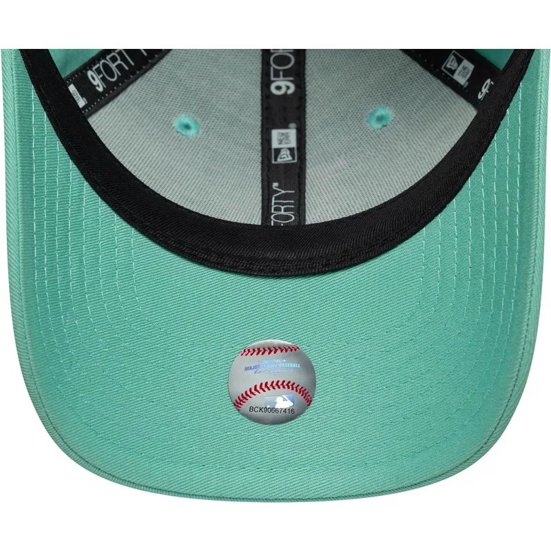 new-era-izvita-periferiya-youth-9forty-league-essential-los-angeles-dodgers-mlb-zelena-reguliruema-shapka