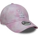 new-era-izvita-periferiya-youth-9twenty-tie-dye-los-angeles-dodgers-mlb-rozova-reguliruema-shapka