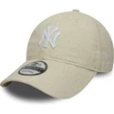 beige-verstellbare-curved-cap-9twenty-linen-der-new-york-yankees-mlb-von-new-era