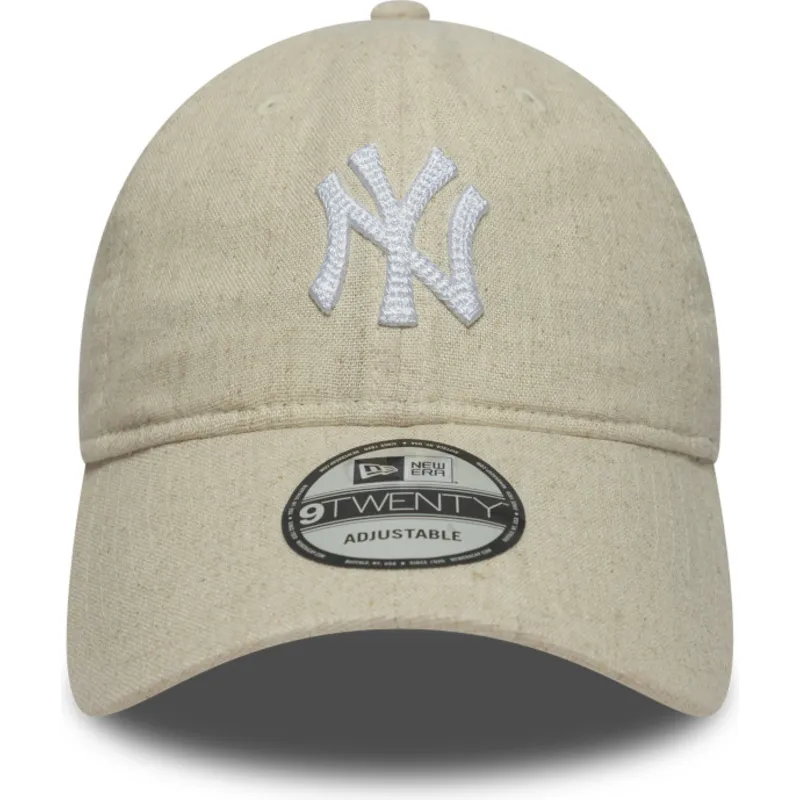 shapka-izvita-bezhov-reguliruema-9twenty-linen-na-new-york-yankees-mlb-ot-new-era