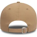 shapka-izvita-kafyav-reguliruem-9twenty-league-essential-na-new-york-yankees-mlb-ot-new-era