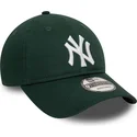 shapka-izvita-zelena-reguliruem-9twenty-league-essential-na-new-york-yankees-mlb-ot-new-era
