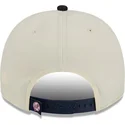 gorra-curva-beige-y-azul-marino-snapback-9fifty-a-frame-classic-de-new-york-yankees-mlb-de-new-era