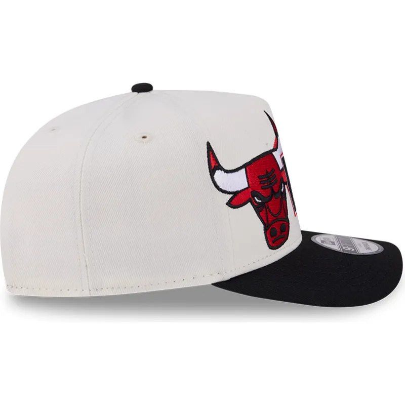 buet-beige-og-sort-snapback-kasket-9fifty-a-frame-classic-fra-chicago-bulls-nba-fra-new-era