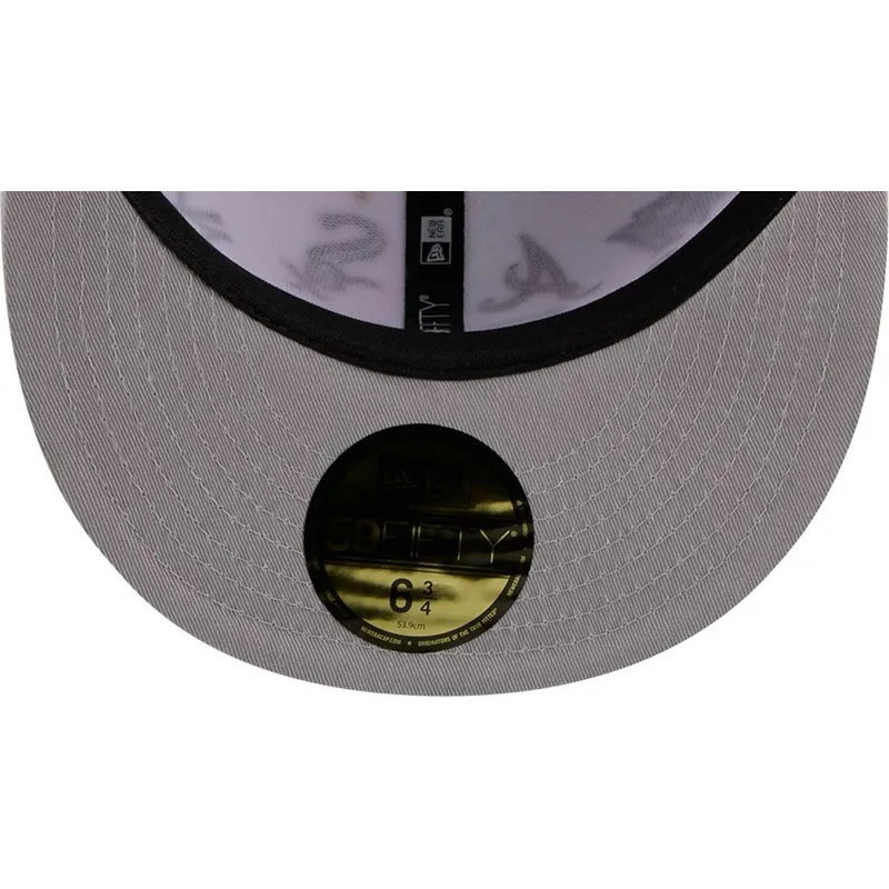 weisse-enganliegende-59fifty-all-over-flatcap-von-mlb-von-new-era