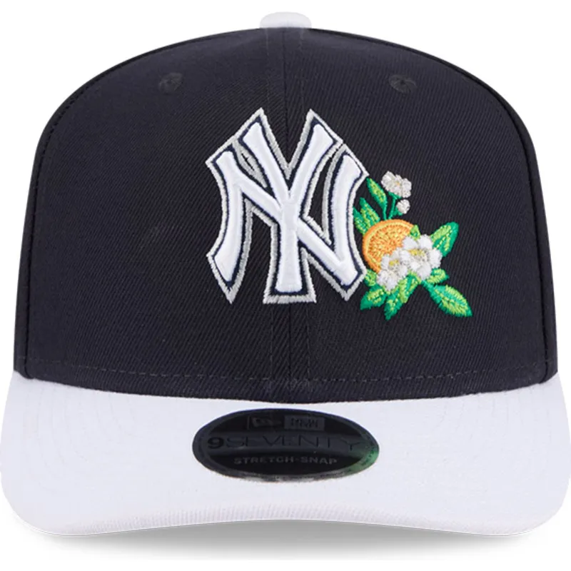 marineblaue-gebogene-snapback-kappe-9seventy-stretch-snap-flower-der-new-york-yankees-mlb-von-new-era
