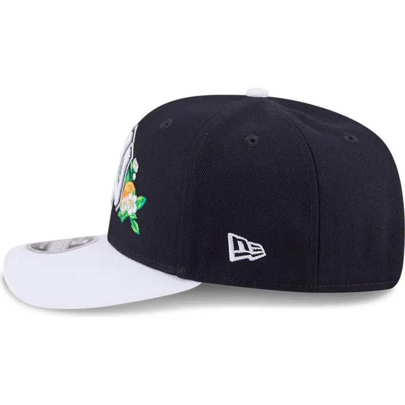 new-era-izvita-kozirka-9seventy-stretch-snap-flower-new-york-yankees-mlb-tmnosinya-shapka-s-kapsi