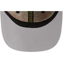 new-era-izvita-kozirka-9seventy-stretch-snap-flower-new-york-yankees-mlb-tmnosinya-shapka-s-kapsi