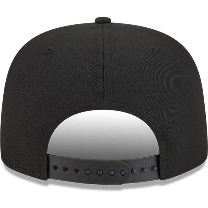 shapka-ploska-cherna-snapbek-9fifty-a-frame-ring-na-new-york-yankees-mlb-ot-new-era