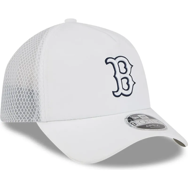 shapka-izvita-traker-byala-snapbek-9forty-apex-bp-na-boston-red-sox-mlb-ot-new-era