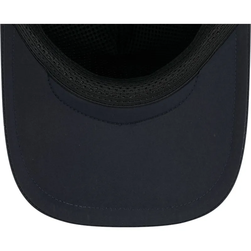 shapka-izvita-shapka-traker-tmnosin-snapbek-9forty-apex-bp-na-boston-red-sox-mlb-ot-new-era