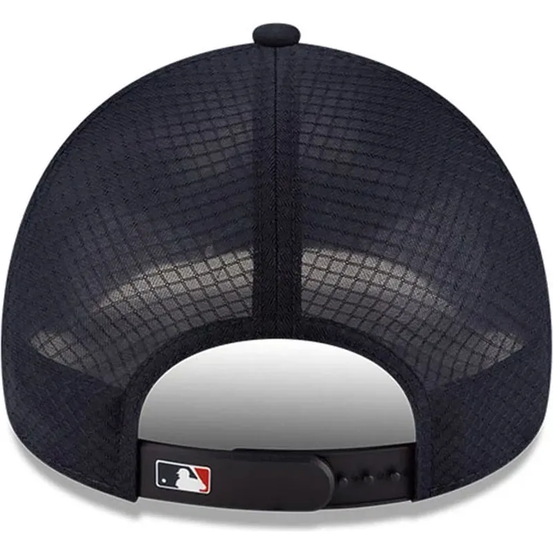 shapka-izvita-traker-tmnosin-snapbek-9forty-apex-bp-na-boston-red-sox-mlb-ot-new-era