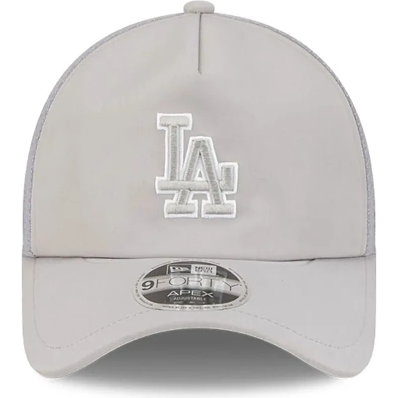 shapka-izvita-siv-snapbek-9forty-apex-bp-na-los-angeles-dodgers-mlb-ot-new-era