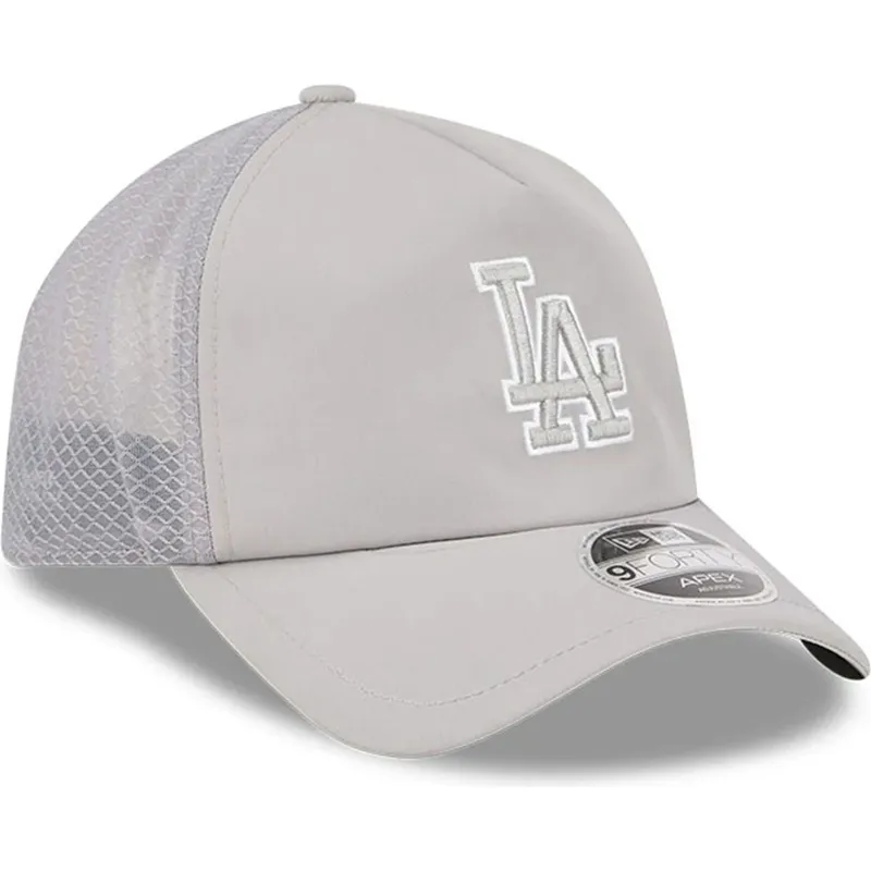 shapka-izvita-siv-snapbek-9forty-apex-bp-na-los-angeles-dodgers-mlb-ot-new-era