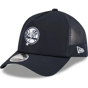 Шапка извита тракер тъмносин снапбек 9FORTY APEX Batting Practice Alt на New York Yankees MLB от New Era
