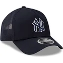 gorra-trucker-azul-marino-con-logo-azul-marino-9forty-apex-batting-practice-de-new-york-yankees-mlb-de-new-era