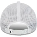 hvid-trucker-kasket-9forty-apex-batting-practice-fra-new-york-yankees-mlb-fra-new-era