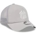 gra-trucker-kasket-med-grat-logo-9forty-apex-batting-practice-fra-new-york-yankees-mlb-fra-new-era