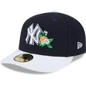marineblaue-und-weisse-gebogene-angepasste-59fifty-spring-training-kappe-der-new-york-yankees-mlb-von-new-era