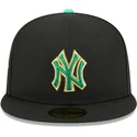 gorra-plana-negra-ajustada-59fifty-saint-patrick-s-day-de-new-york-yankees-mlb-de-new-era