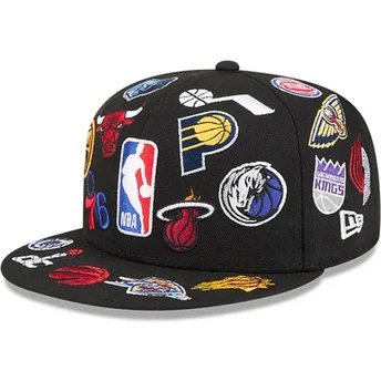 Gorra plana negra ajustada 59FIFTY All Over de NBA de New Era