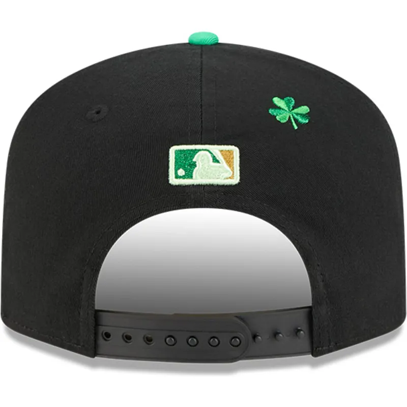 shapka-izvita-cherna-snapbek-19twenty-saint-patrick-s-day-na-new-york-yankees-mlb-ot-new-era