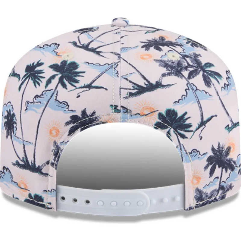 shapka-izvita-mnogocveten-snapbek-19twenty-printed-tropical-na-new-york-yankees-mlb-ot-new-era shapka-izvita-mnogocveten-snapbek-19twenty-printed-tropical-na-new-york-yankees-mlb-ot-new-era