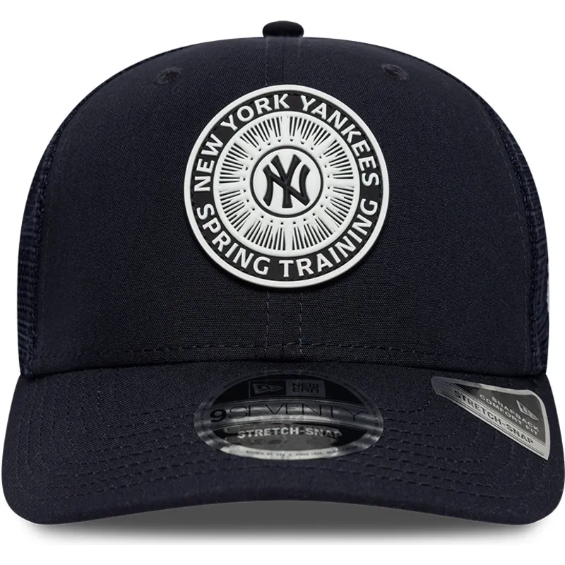 shapka-izvita-traker-tmnosin-snapbek-9seventy-stretch-snap-circle-spring-training-na-new-york-yankees-mlb-ot-new-era
