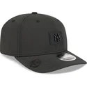 shapka-izvita-cherna-snapbek-9seventy-stretch-snap-clubhouse-na-new-york-yankees-mlb-ot-new-era