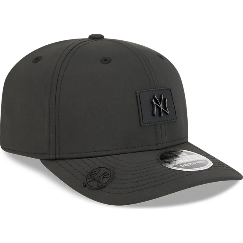 shapka-izvita-cherna-snapbek-9seventy-stretch-snap-clubhouse-na-new-york-yankees-mlb-ot-new-era