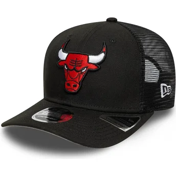 Шапка извита тракер черна снапбек 9SEVENTY Stretch Snap Eg на Chicago Bulls NBA от New Era