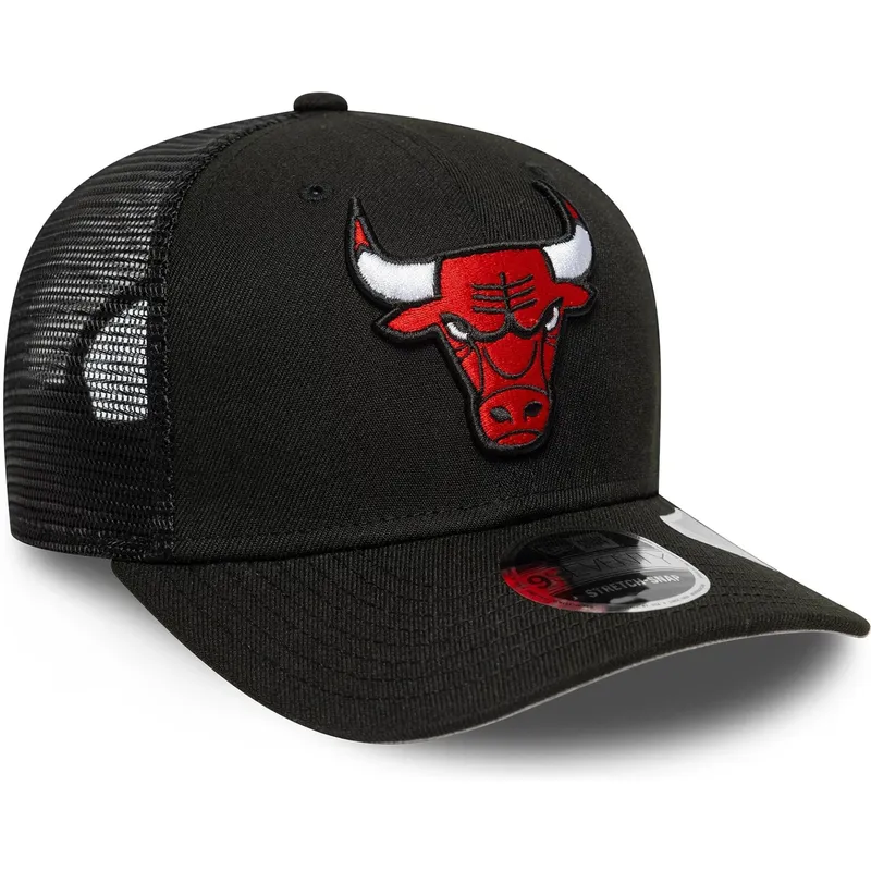 shapka-izvita-traker-cherna-snapbek-9seventy-stretch-snap-eg-na-chicago-bulls-nba-ot-new-era