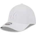 hvid-buet-kasket-justerbar-med-hvidt-logo-39thirty-m-crown-a-frame-fra-new-york-yankees-mlb-fra-new-era