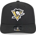 schwarze-trucker-kappe-9seventy-stretch-snap-evergreen-der-pittsburgh-penguins-nhl-von-new-era