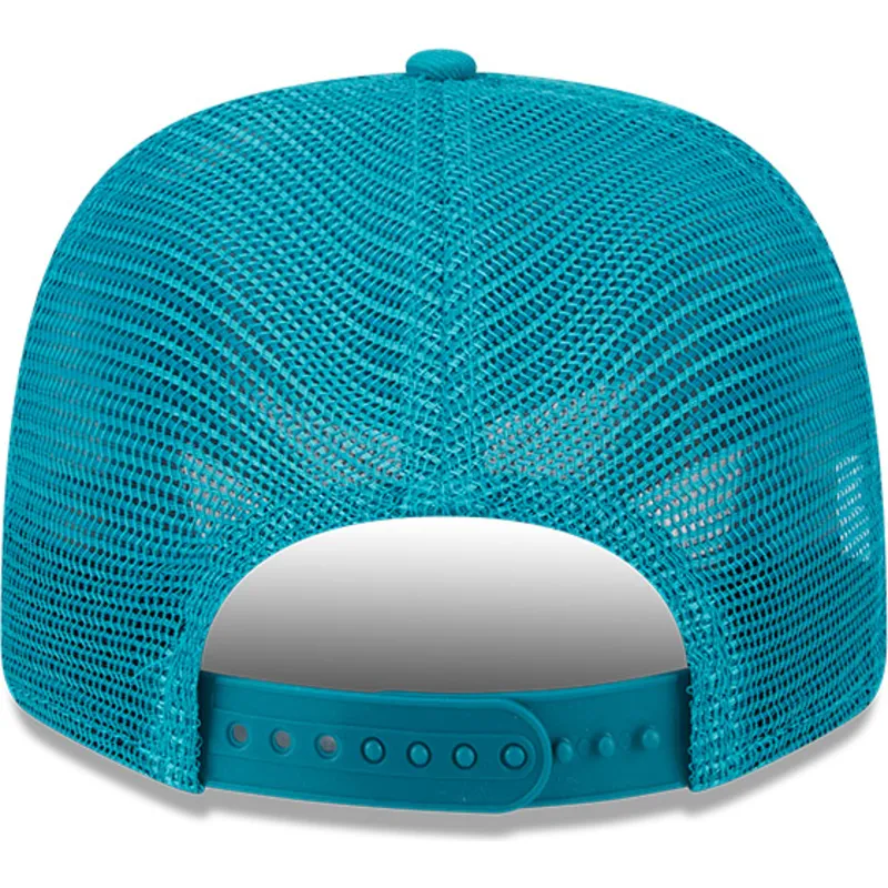 shapka-izvita-traker-sinya-snapbek-9seventy-stretch-snap-evergreen-helmet-na-miami-dolphins-nfl-ot-new-era