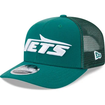 Шапка извита тракер зелена снапбек 9SEVENTY Stretch Snap Evergreen на New York Jets NFL от New Era