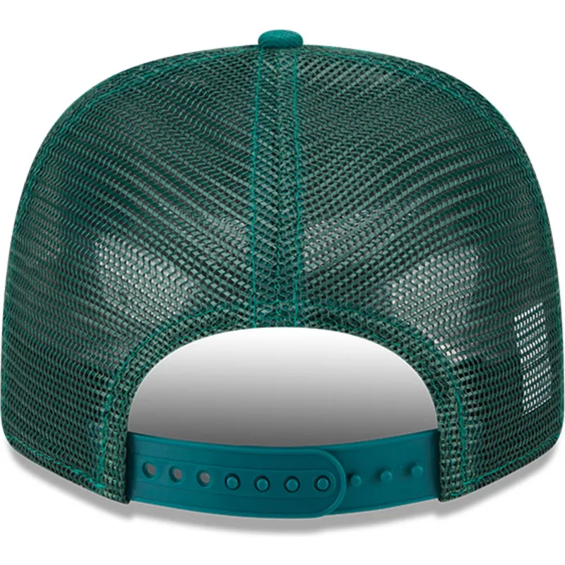 shapka-izvita-traker-zelena-snapbek-9seventy-stretch-snap-evergreen-na-new-york-jets-nfl-ot-new-era