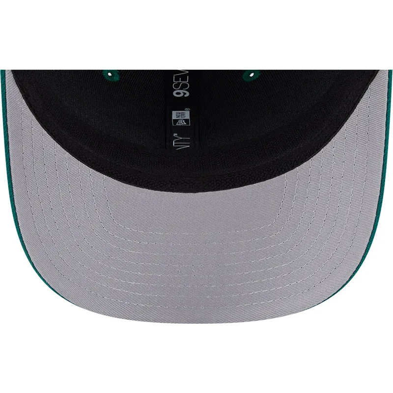 shapka-izvita-traker-zelena-snapbek-9seventy-stretch-snap-evergreen-na-new-york-jets-nfl-ot-new-era