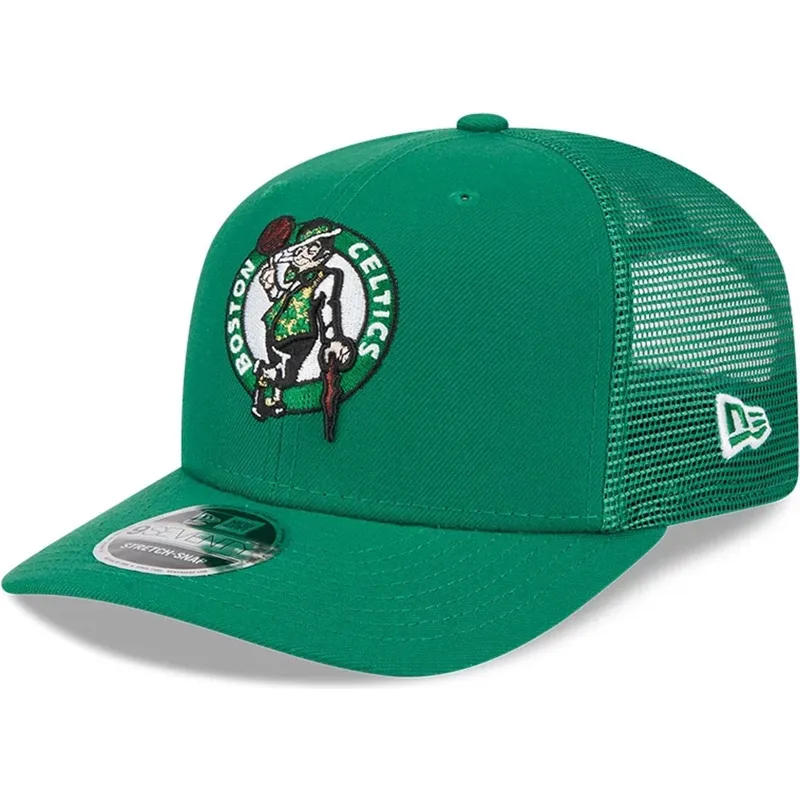 shapka-izvita-traker-zelena-snapbek-9seventy-stretch-snap-evergreen-na-boston-celtics-nba-ot-new-era