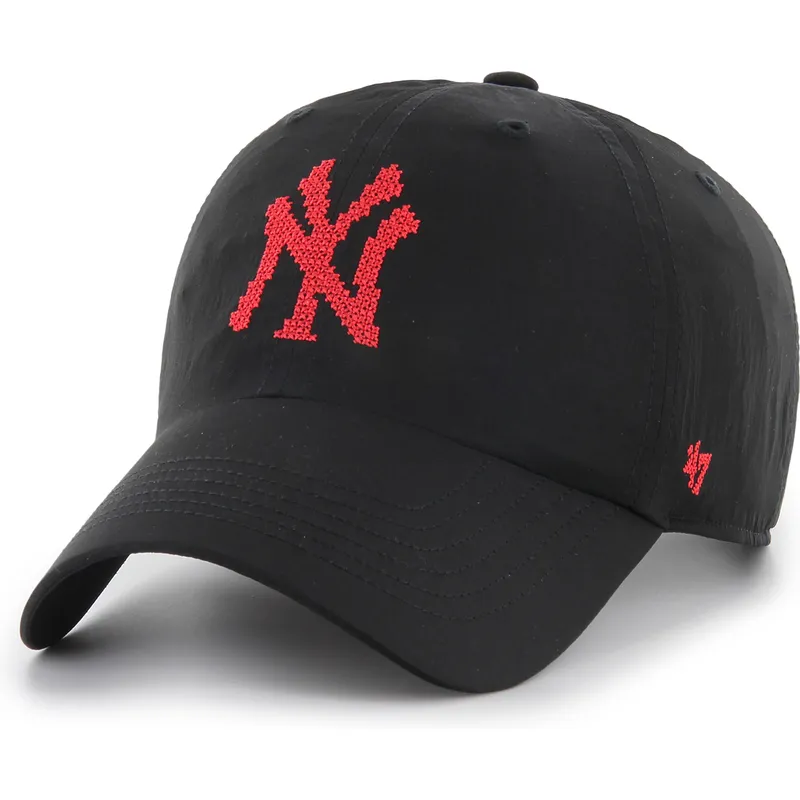 shapka-izvita-cherna-reguliruema-clean-up-eight-bit-hero-na-new-york-yankees-mlb-ot-47-brand