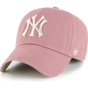 47 Brand Curved Brim Clean Up Ballpark New York Yankees MLB Pink Adjustable Cap
