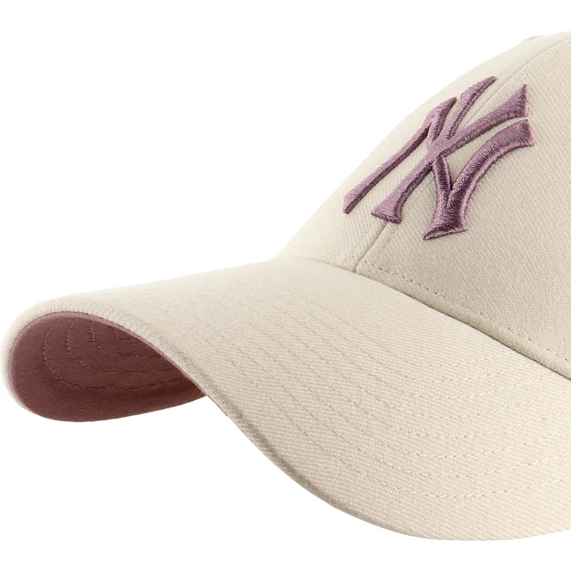 buet-beige-snapback-kasket-med-violet-mvp-ballpark-logo-fra-new-york-yankees-mlb-fra-47-brand