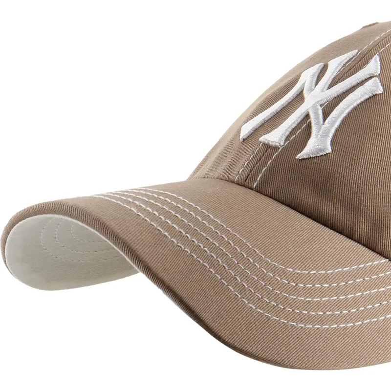 shapka-izvita-kafyav-reguliruem-clean-up-contrast-stitch-na-new-york-yankees-mlb-ot-47-brand shapka-izvita-kafyav-reguliruem-clean-up-contrast-stitch-na-new-york-yankees-mlb-ot-47-brand